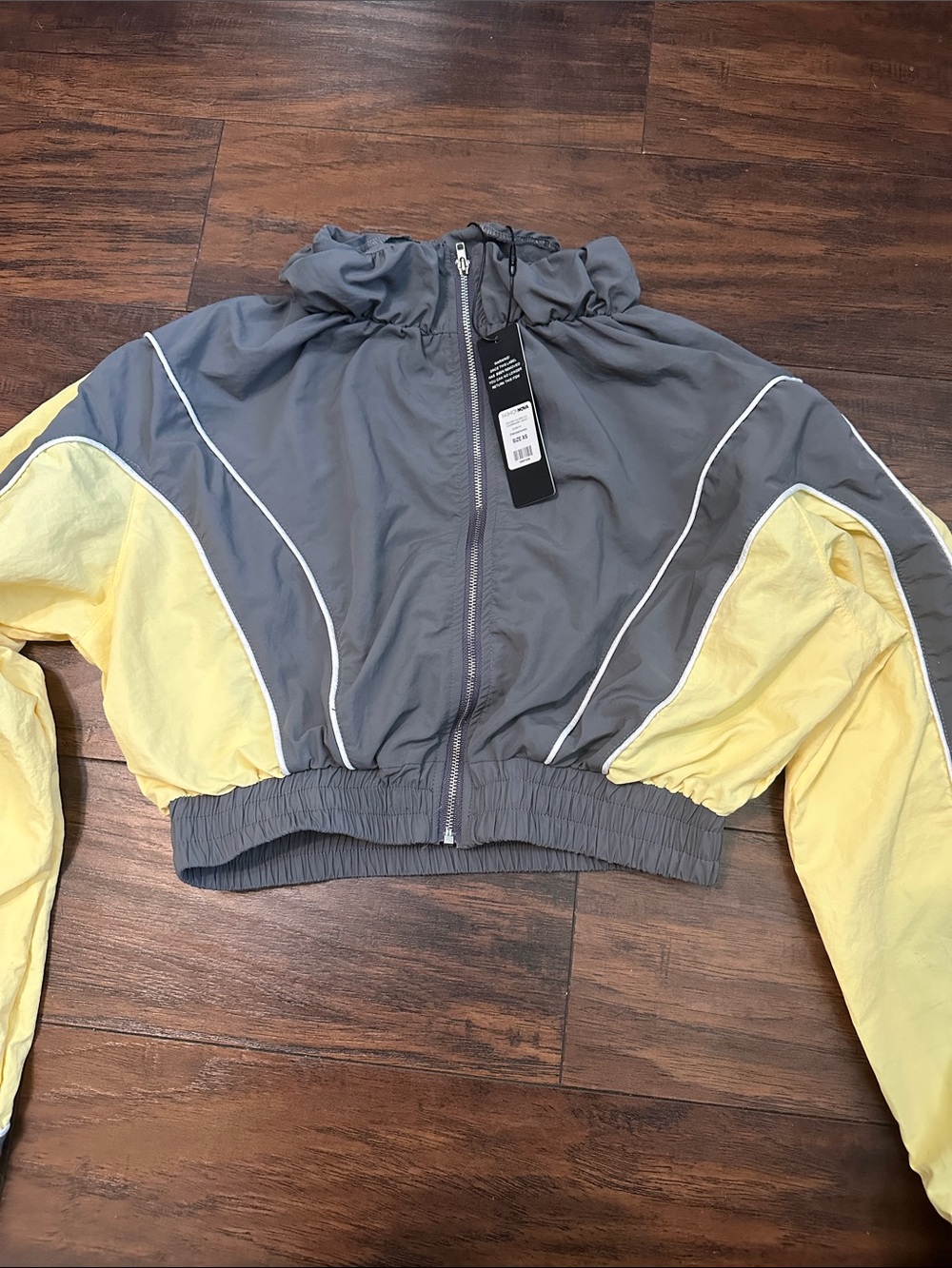 Fashion Nova Kids Cropped Colorblock Puffer Jacket - Gray & Yellow